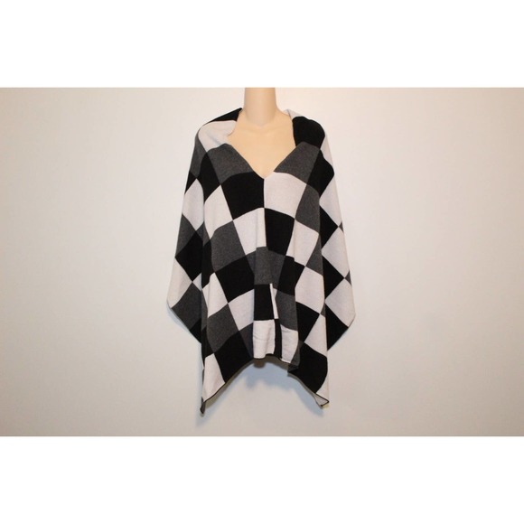 Minnie Rose Sweaters - Minnie Rose Cashmere Buffalo Check Poncho Shawl Black Gray OS One Size H14035